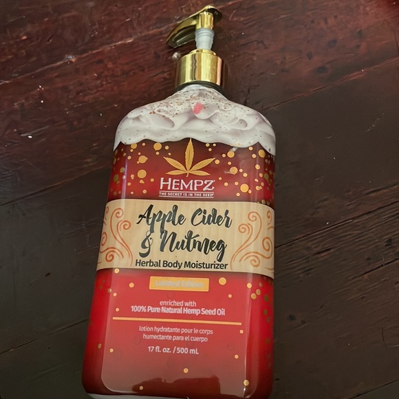 Hempz body lotion - Picture 2 of 2